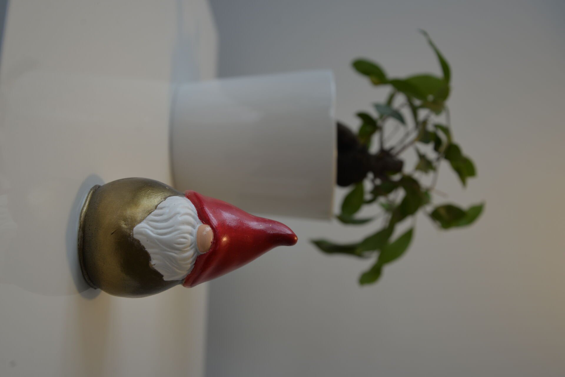 TOMBİK BURUNLU CÜCE OBJESİ GOLD RENK